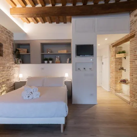 Residenza Donna Iohanna Gubbio Exterior photo